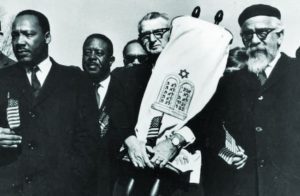https://sephardicu.com/wp-content/uploads/2021/09/Jewish-unity-and-diversity-photo-credit-by-Boston-Globe.jpg