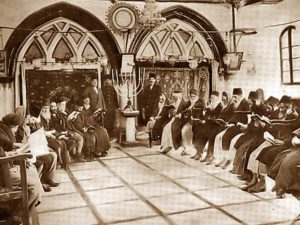https://sephardicu.com/wp-content/uploads/2021/09/sephardicsynagogue.jpg
