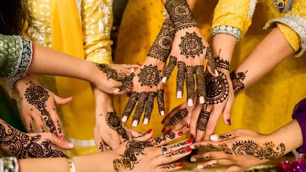 Moroccan henna designs on hands Sephardic Jewish Culture