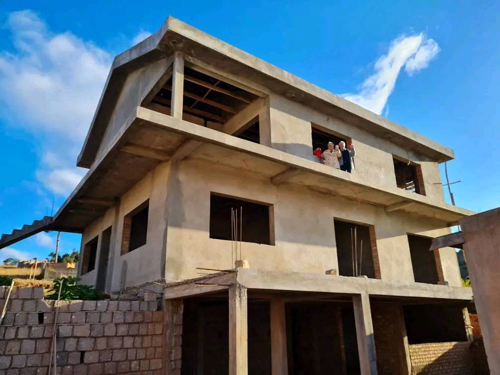 Madagascar synagogue construction