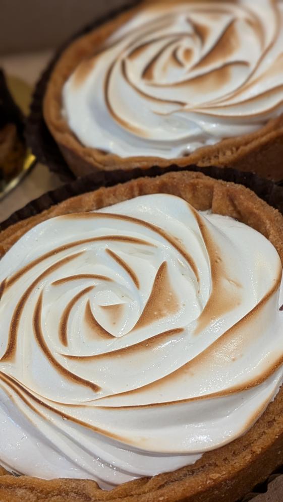 Moroccan sephardic wedding desserts merengue