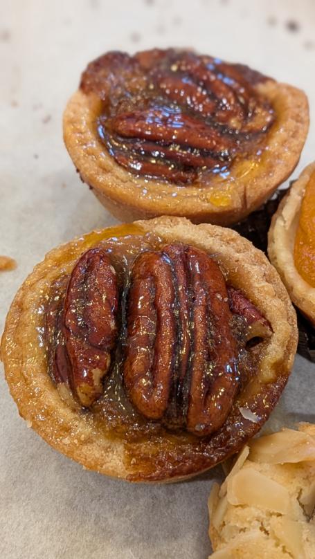 Moroccan sephardic wedding desserts with pastries with pecans